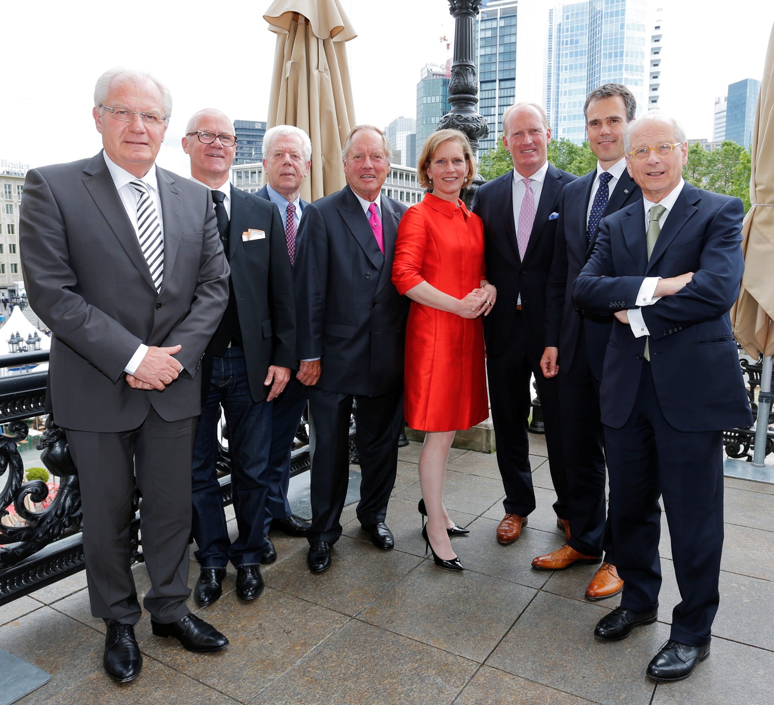 Deutsche-Politik-News.de | 80 Jahre WEFRA Werbeagentur Frankfurt  Jubilaeumsfestakt in der Alten Oper Frankfurt: Herbert Hunkel, Wolfgang Pachali, Udo von Kampen, Dieter Haack, Ariane Haack-Kurz, Matthias Haack, Markus Weinbrenner, Lothar S. Leonhard (v.l.n.r.)